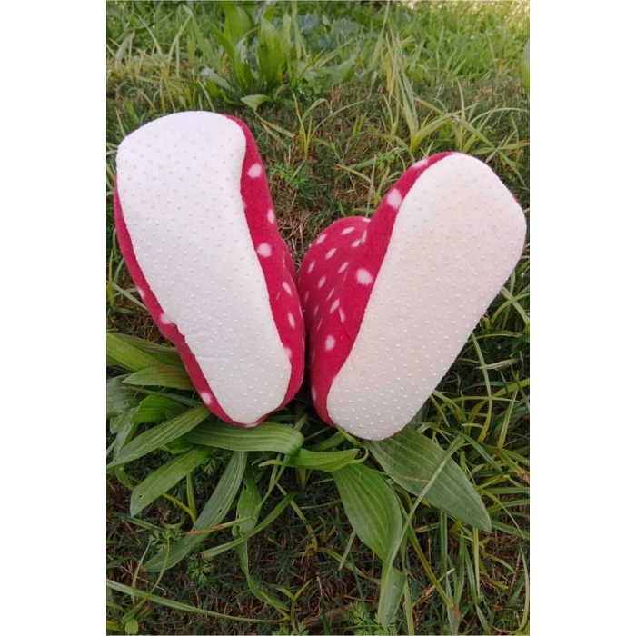 kirmizi renkli fiyonklu cicekli beyaz gul modeli ici pamuklu organik hafif taban ortopedik cocuk bebek ilkadim patik panduf