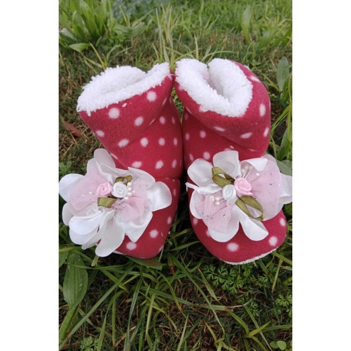 kirmizi renkli fiyonklu cicekli pembe beyaz gul modeli dantelli ici pamuklu organik hafif taban ortopedik cocuk bebek ilkadim patik panduf