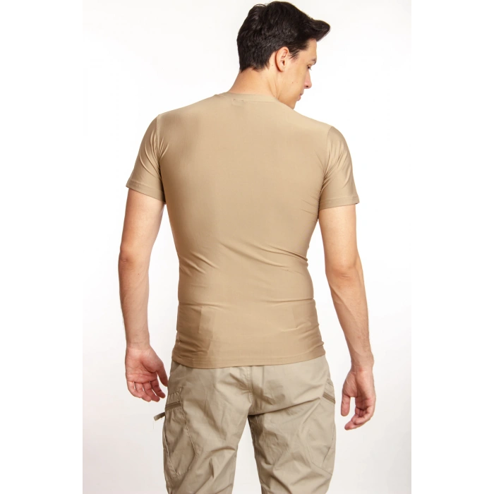 Kisa Kollu Kum Beji Renk Yuvarlak Yakali Microfiber Micro ust Thermal iclik Tisort