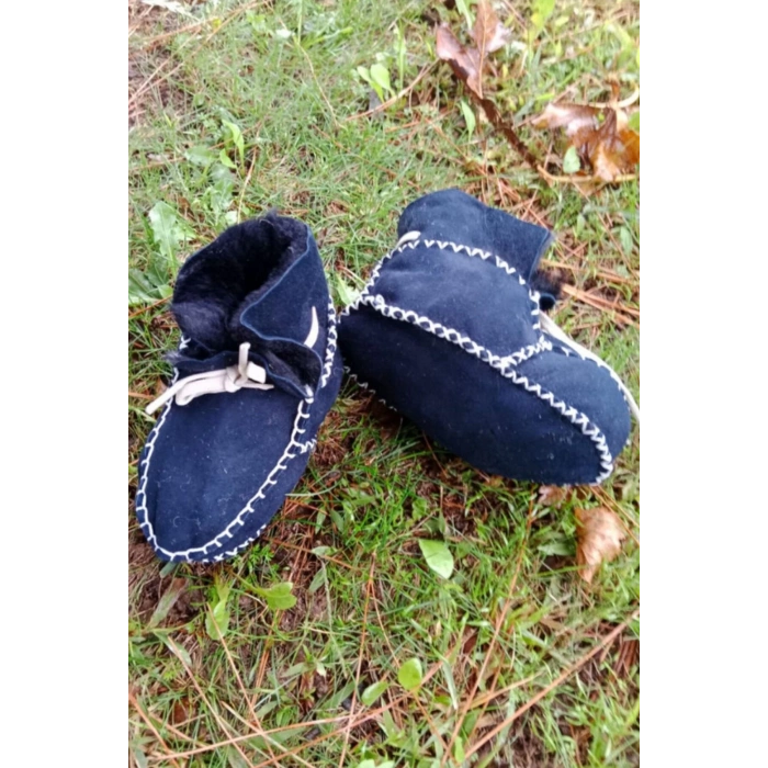 lacivert renkli hakiki kuzu derisi bagcikli ici polarli organik ortopedik cocuk bebek ilkadim bagcikli patik kanvas sneaker casual deri ayakkabi