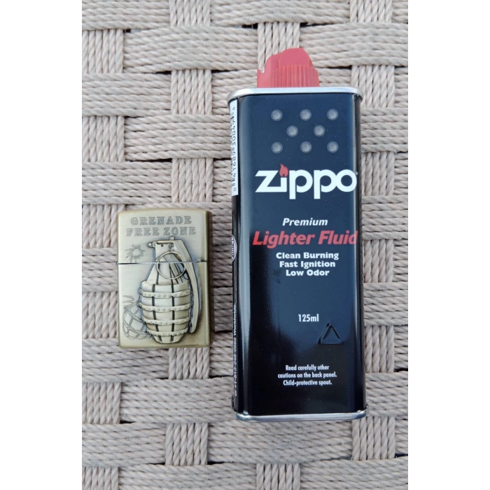 Ozel Tasarim Altin Sarisi Renkli Benzinli Grenade Free Zone Yazili Kabartmali El Bombasi Desenli premium zippo Cakmak