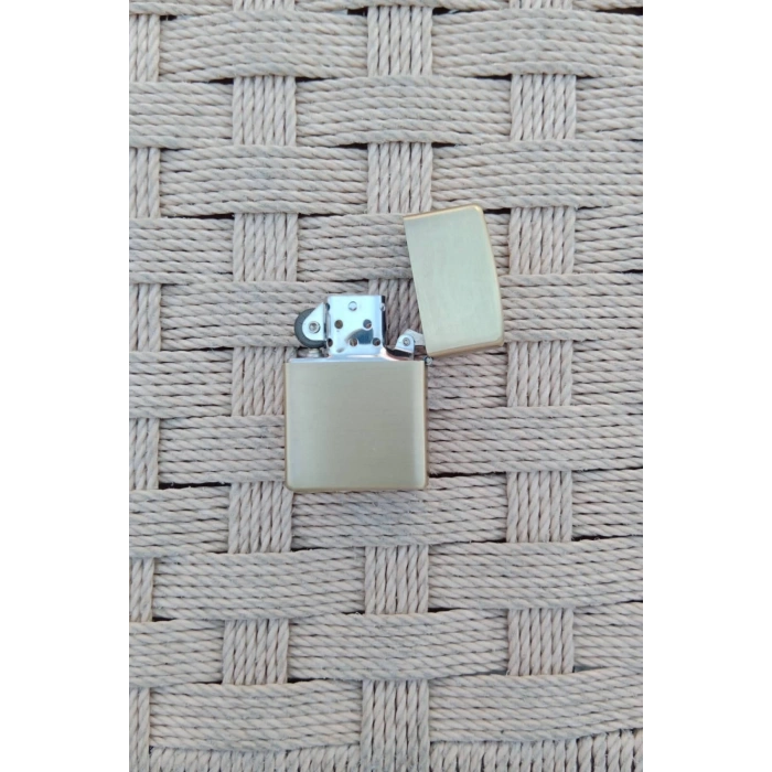 Ozel Tasarim Altin Sarisi Renkli Benzinli Kartal Kabartmali premium zippo Cakmak