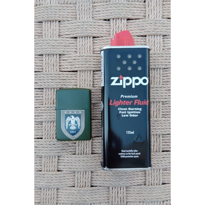 Ozel Tasarim Haki Renkli Hava Kuvvetleri amblemli Benzinli premium zippo Cakmak