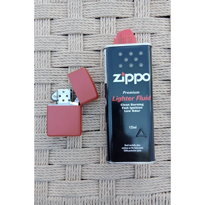 Ozel Tasarim Kirmizi Renkli Benzinli Turkiye Yazili Ayyildiz Bayrakli premium zippo Cakmak