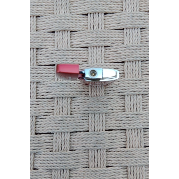 Ozel Tasarim Kirmizi Renkli Turkiye Yazili Bayrak Desenli Manyetolu Cakmak