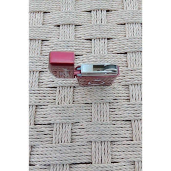 Kirmizi Renkli Turkiye Yazili Bayrak Desenli Tasli Cakmak