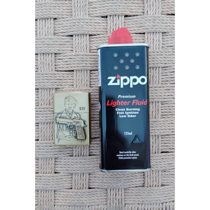 Ozel Tasarim Sari renkli 92F Tabancali asker kabartmali word A gun yazili mermi ve hedef tahtali premium zippo Cakmak