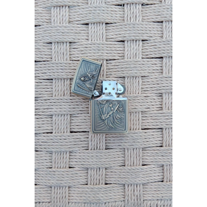 Ozel Tasarim Sari Renkli Benzinli Azrail Kabartmali premium zippo Cakmak