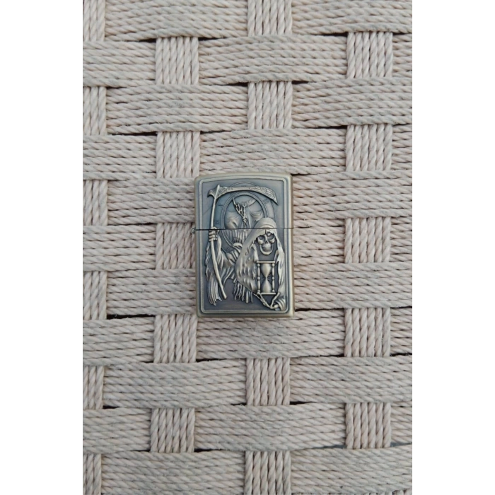 Ozel Tasarim Sari Renkli Benzinli Azrail ve Orak Kabartmali premium zippo Cakmak
