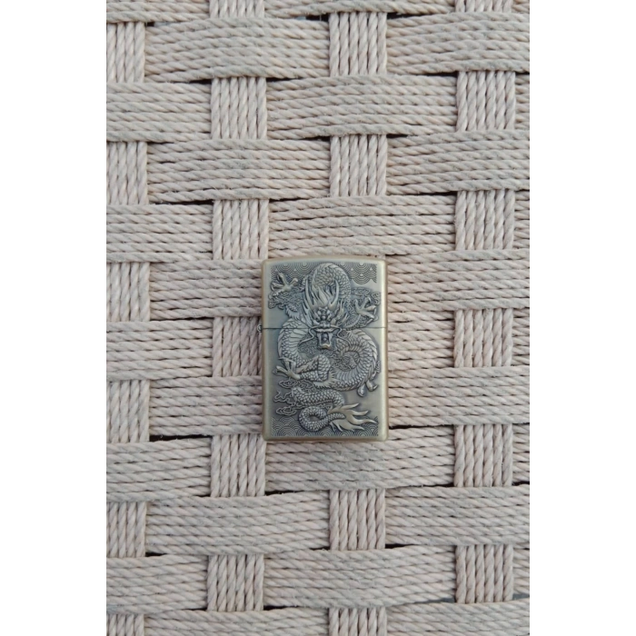 Ozel Tasarim Sari Renkli Benzinli Dragon Kabartmali zippo Cakmak