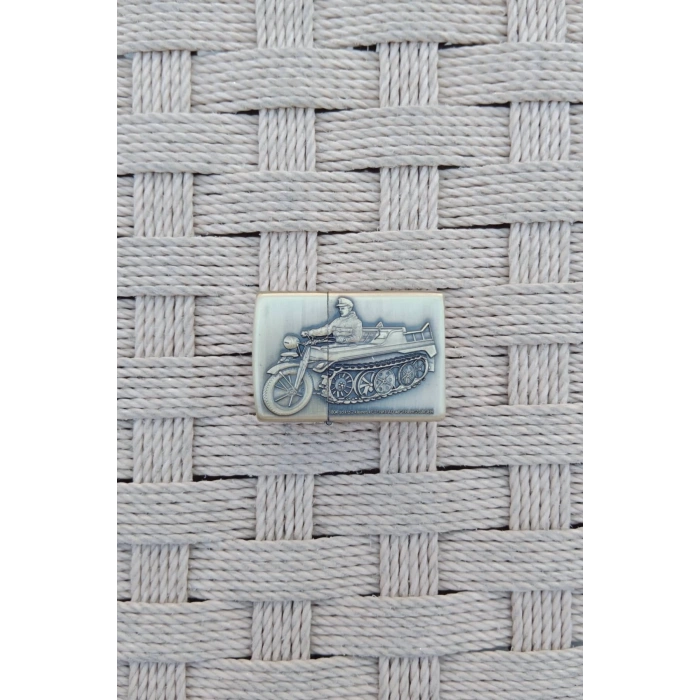 Ozel Tasarim Sari Renkli Benzinli Motorlu Tank Asker Kabartmali premium zippo Cakmak