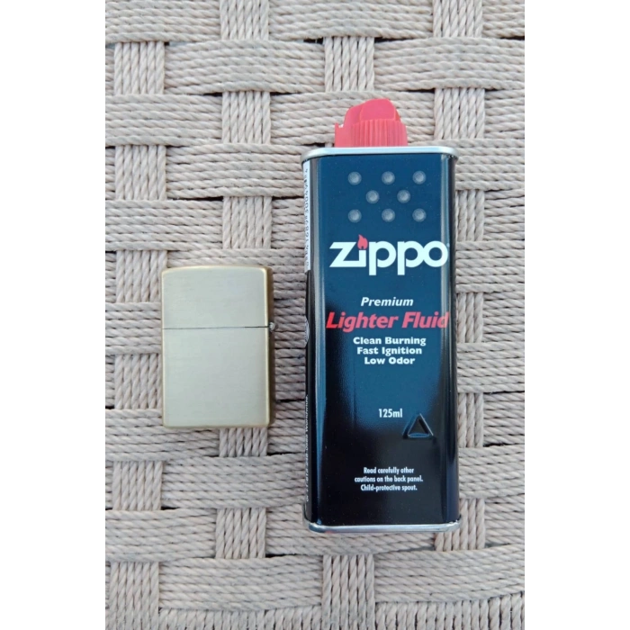 Ozel Tasarim Sari renkli Dunya Haritali Savas Gemili kabartmali premium zippo Cakmak