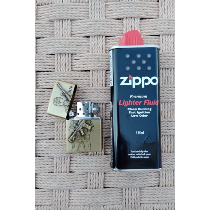 Ozel Tasarim Sari renkli M16 Tufekli asker kabartmali mermi ve hedef tahtali premium zippo Cakmak