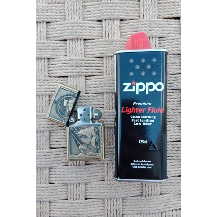 Ozel Tasarim Sari renkli Pusulali Savas Gemili kabartmali premium zippo Cakmak