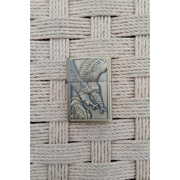 Ozel Tasarim Sari renkli Savasci Kartal Desenli kabartmali premium zippo Cakmak
