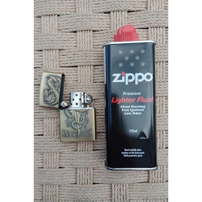 Ozel Tasarim Sari renkli Snake Eyes yazili kabartmali premium zippo Cakmak