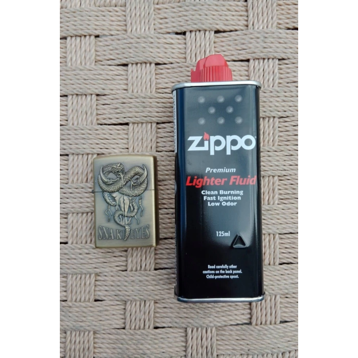 Ozel Tasarim Sari renkli Snake Eyes yazili kabartmali premium zippo Cakmak