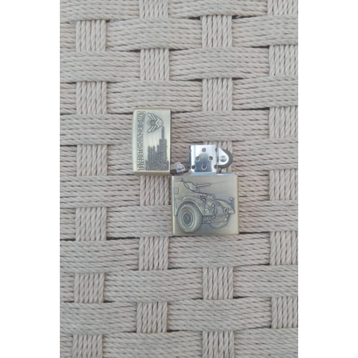 Ozel Tasarim Sari renkli T17E1 Stghound AC mki yazili Tekerlekli kabartmali zirhli arac zippo Cakmak