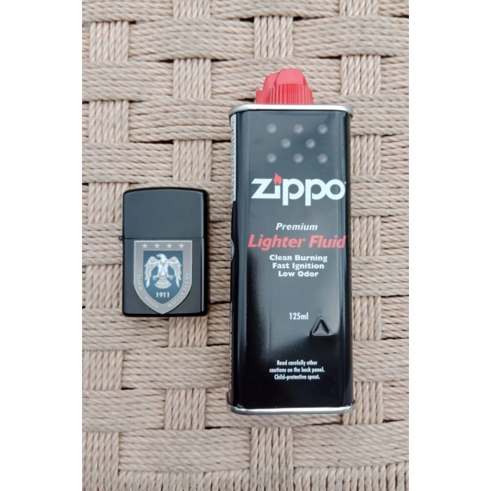 Ozel Tasarim Siyah Renkli Hava Kuvvetleri Amblemli Benzinli premium zippo Cakmak