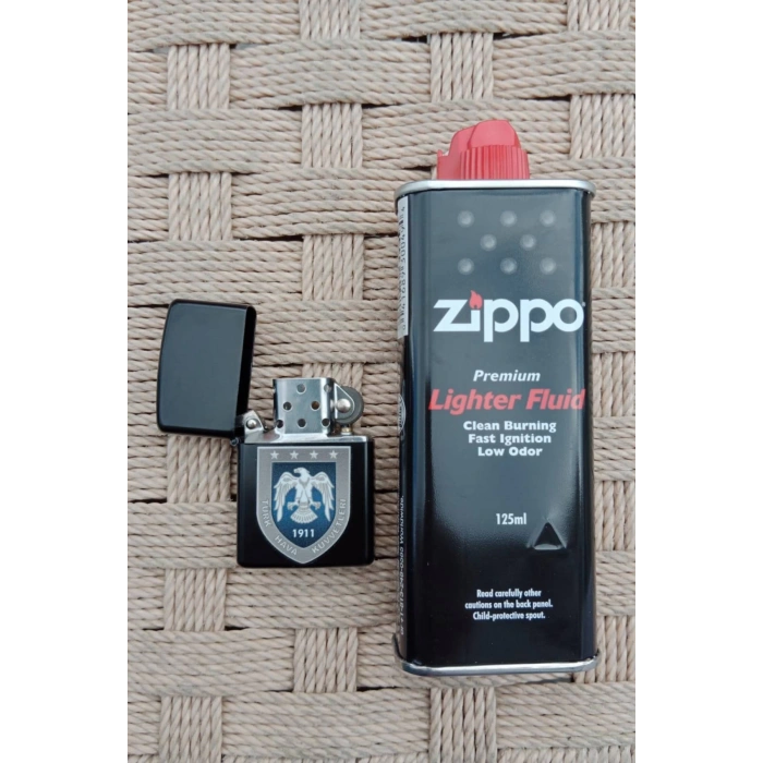 Ozel Tasarim Siyah Renkli Hava Kuvvetleri Amblemli Benzinli premium zippo Cakmak
