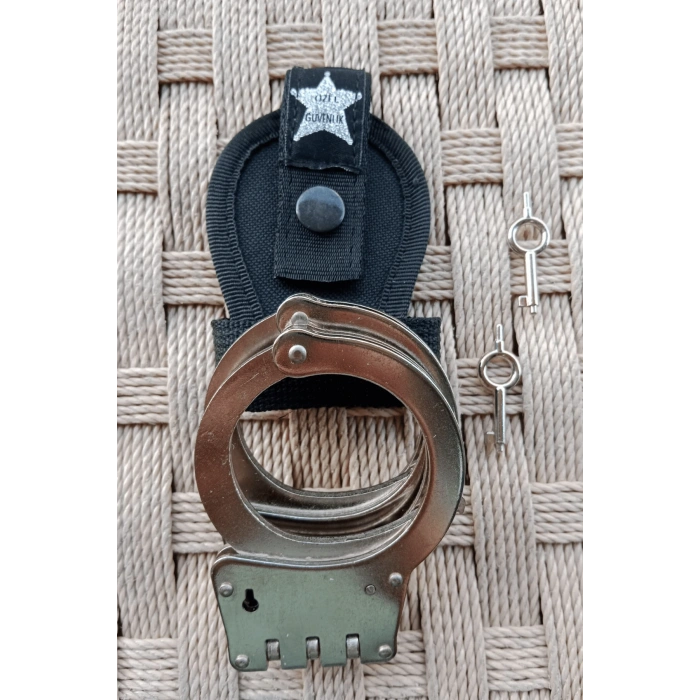 paslanmaz celik ozel guvenlik menteseli vurgun kelepce ve cit citli acik kelepce kilifi