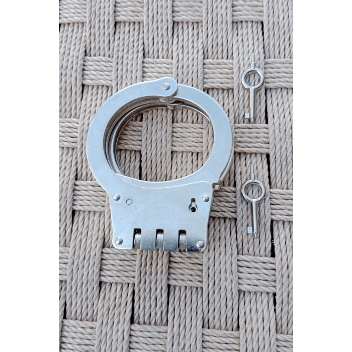 paslanmaz celik ozel guvenlik jandarma egm menteseli vurgun kelepce ve cit citli kapali kelepce kilifi