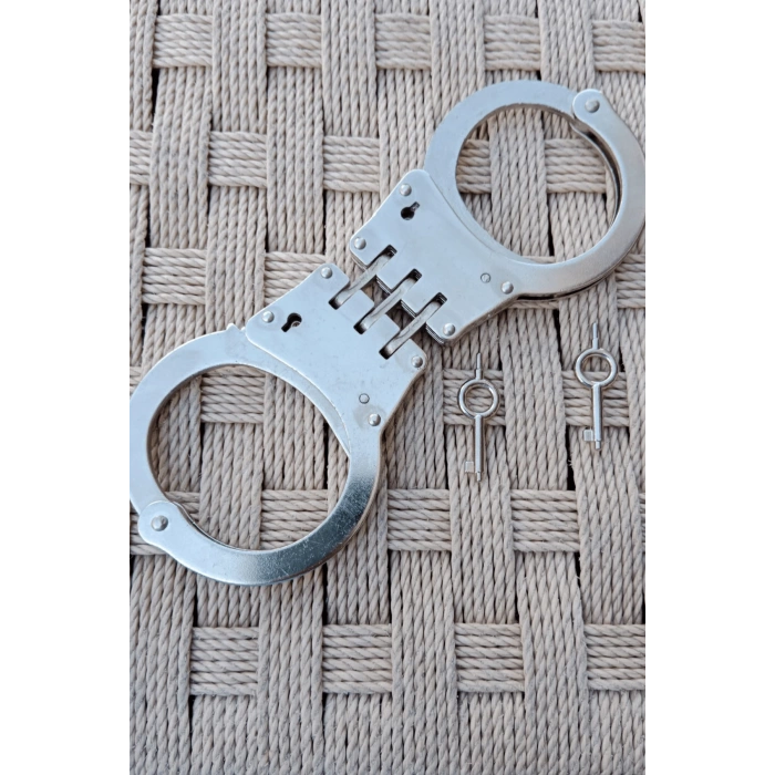 paslanmaz celik polis egm menteseli vurgun kelepce ve cit citli acik kelepce kilifi