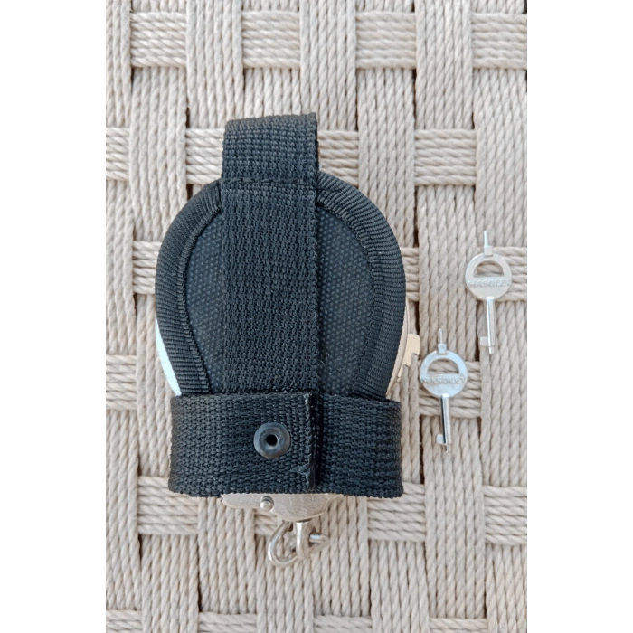 paslanmaz celik polis masolet kelepce ve cit citli acik kelepce kilifi