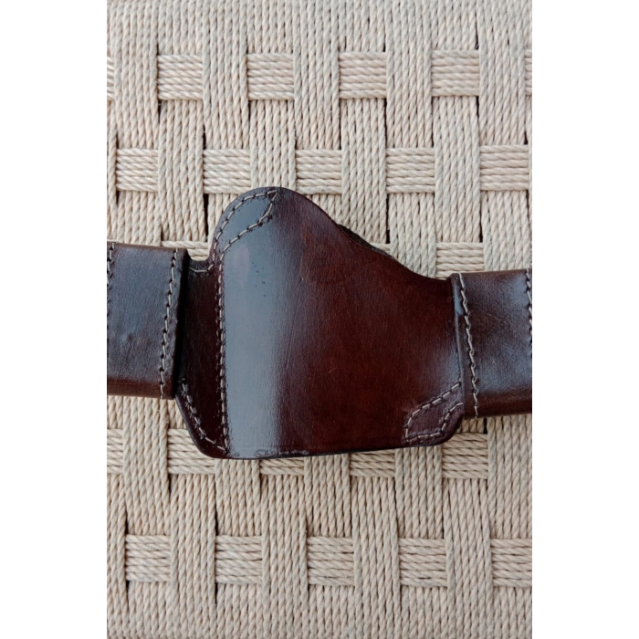 sag el koyu kahverengi renkli hakiki deri cit citli palaskaya kemere gecirmeli yarim kelebek silah kilif