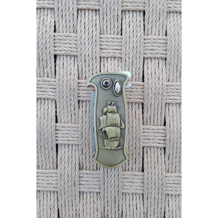 Sari Renkli Kabartmali Cok Fonksiyonlu Korsan Gemisi Modelli Emniyetli Dugmeli Bicakli Purmuz Cakmak