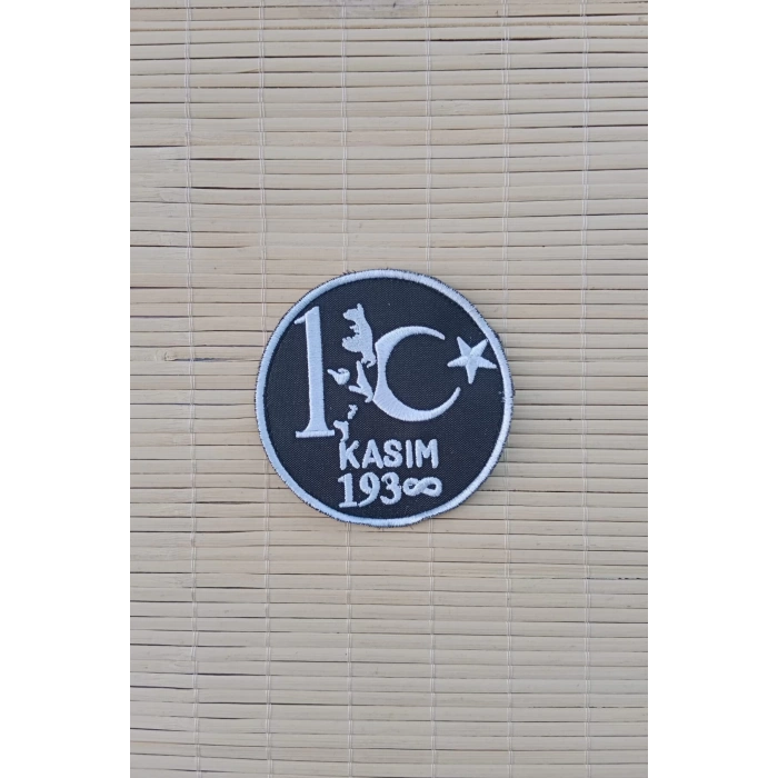 siyah beyaz renkli 10 kasim 1938 ataturk siluetli nakis islemeli arma patch pec