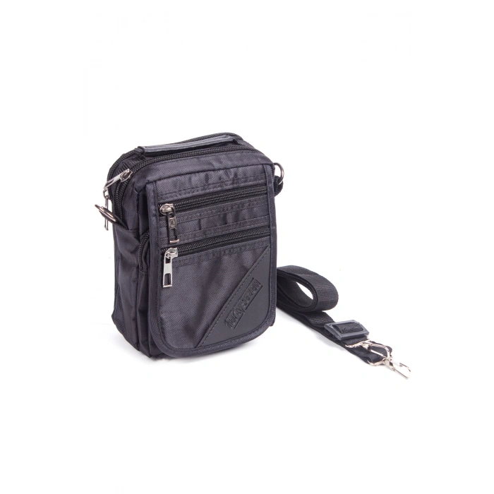 siyah renkli fermuarli el cantasi