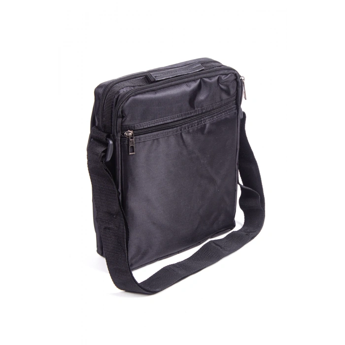 siyah renkli fermuarli omuza asmali el cantasi