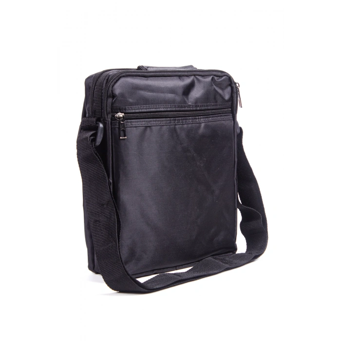 siyah renkli fermuarli omuza asmali el cantasi