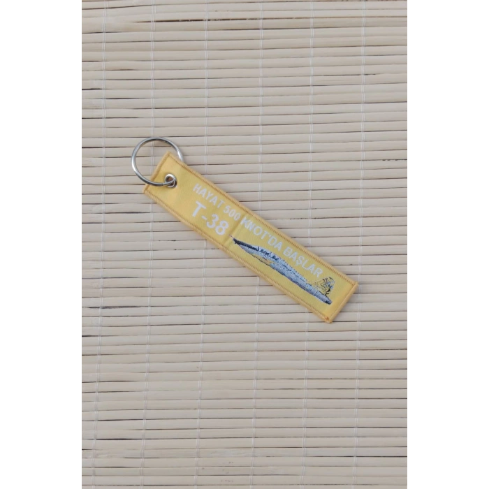 Hayat 500 Knotda Baslar T-38 Yazili Sari Beyaz Nakis islemeli Bez Anahtarlik