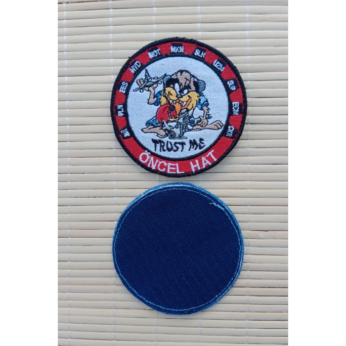 Trust Me Oncel Hat Yazili Nakis islemeli Arma Pec Patch