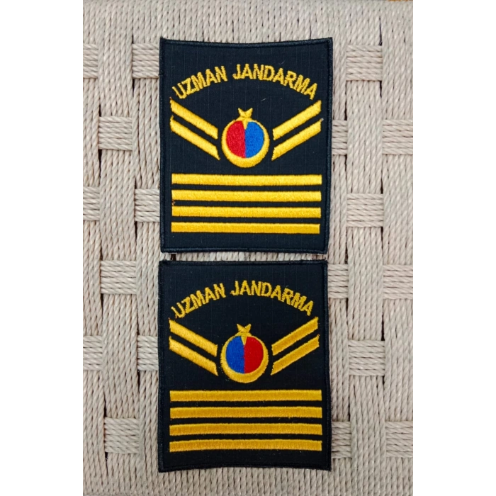 Uzman Jandarma 4 Kademe Siyah Zemin Harici ve Dahili Bez Nakis Kol Rutbe