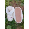 beyaz renkli kalpli gulen yuz model ici pelus pamuklu organik hafif taban ortopedik cocuk patik panduf