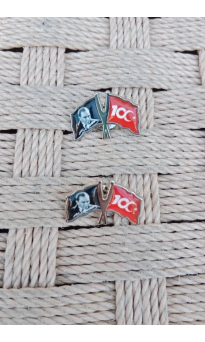 100. Yil Dalgalanan bayrak ataturk resimli ceket yaka ignesi yaka rozet
