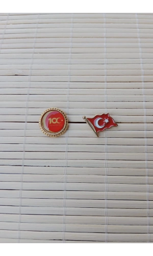 2 Adet 100.yil Dalgalanan Bayrak Sarrafiyeli taki ceket yaka ignesi yaka rozeti