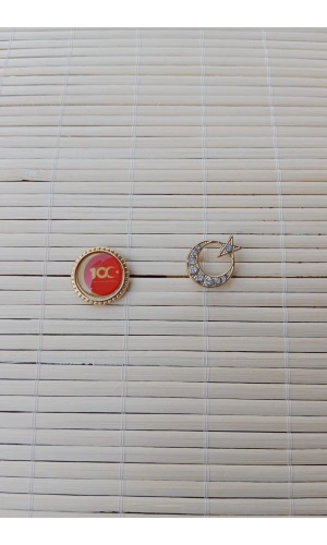 2 Adet 100.yil Tasli Sari renkli Ayyildiz Sarrafiyeli Taki ceket yaka ignesi yaka rozeti