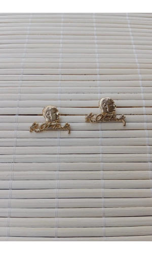 2 Adet Sari Ataturk siluetli imzali Sarrafiyeli taki ceket yaka ignesi yaka rozeti