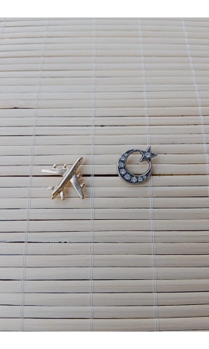 2 Adet Sari renkli ucak maketli Tasli Beyaz renkli Ayyildiz Sarrafiyeli Taki ceket yaka ignesi yaka rozeti