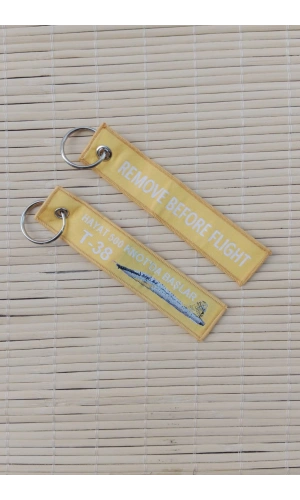 2 Adet Hayat 500 Knotda Baslar T-38 Yazili Sari Beyaz Nakis islemeli Bez Anahtarlik