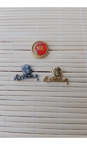 3 Adet 100.yil Siyah ve sari renkli Ataturk siluetli imzali Sarrafiyeli taki ceket yaka ignesi yaka rozeti