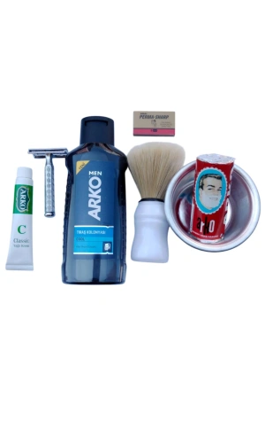 Arko Men Cool Tras Kolonyasi Orak Paslanmaz Krom Tras Makinasi Arko Berber Tras Sabunu Perma Sharp Yaprak Jilet Tras Fircasi Metal Tras Tasi Arko Nem Klasik cilt besleyici Yagli Krem 20 cc Tras Seti