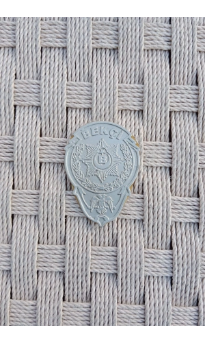 bekci amblemli ozel tasarim gri renkli cuzdan rozeti