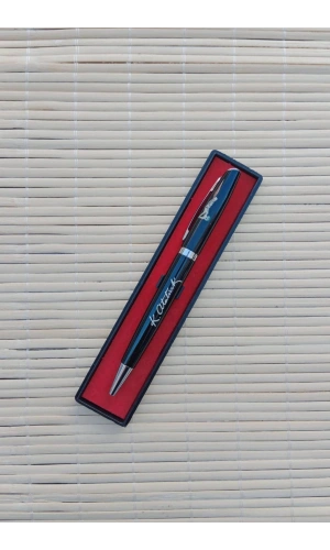 Gazi Mustafa Kemal imzali siyah renkli Lazer Baskili kapakli plastik govdeli mavi roller uclu tukenmez kalem