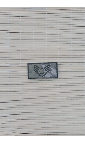 kara kuvvetleri kamuflaj renkli astsubay ustcavus nakis mini tisort rutbe