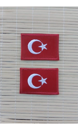 kirmizi kadife zemin ayyildiz nakis islemeli pec arma patch